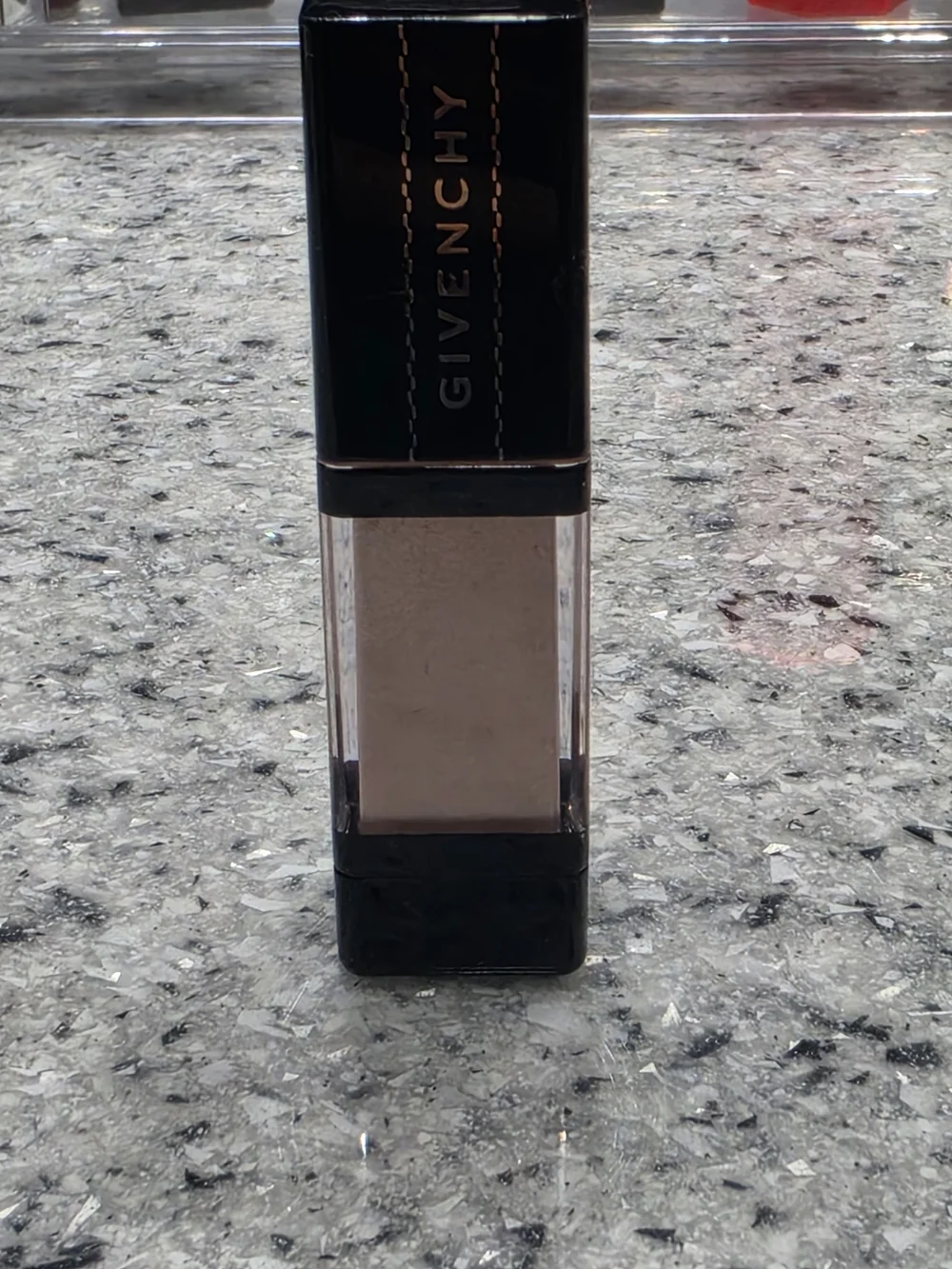 Givenchy Ombre Interdite Cream Eyeshadow – Champagne Beige